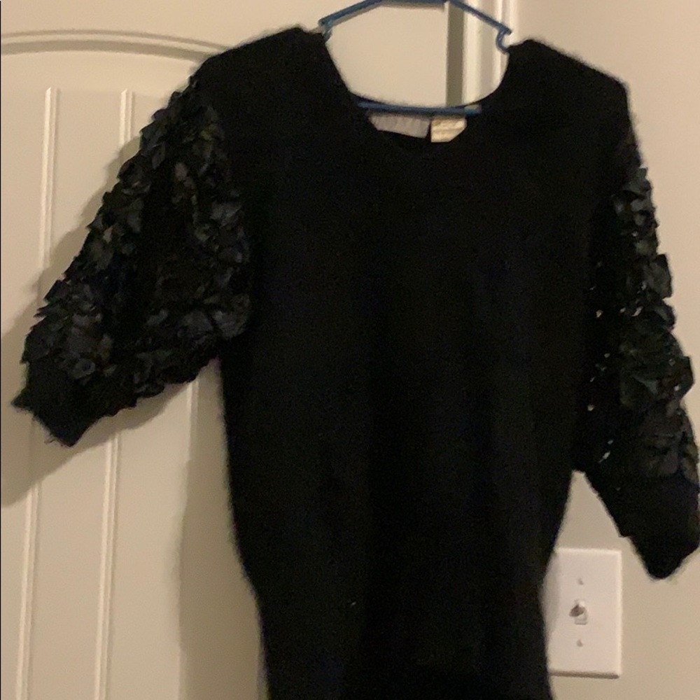 Black rose sweater - Picture 1 of 1